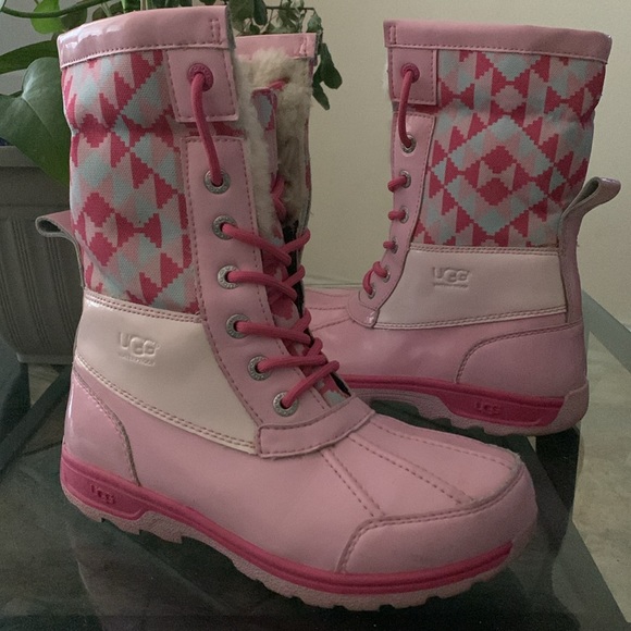 UGG BUTTE II PATENT TRUCKEE WATERPROOF LEATHER BOOTS - Picture 16 of 16